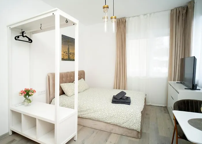 Central Station Apartment No6